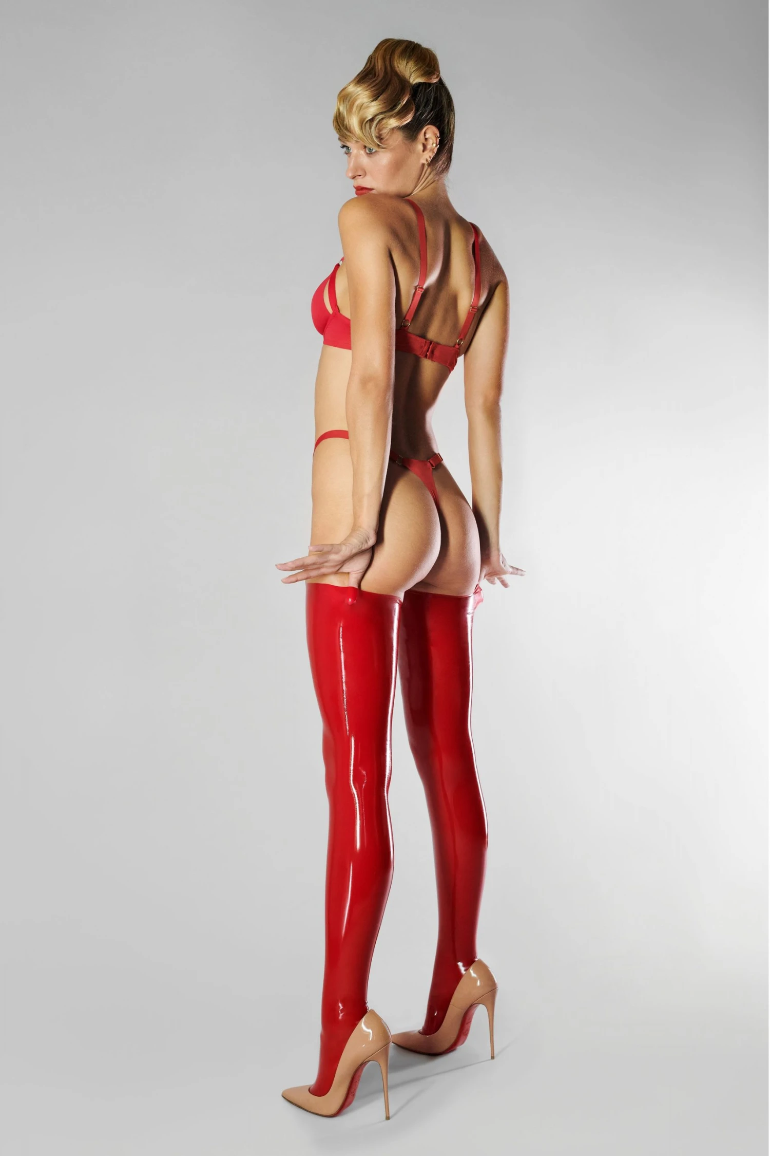 Maison Close Latex Stockings - Les Fétiches - Red Maison Close Latex Stockings - Les Fétiches - Red