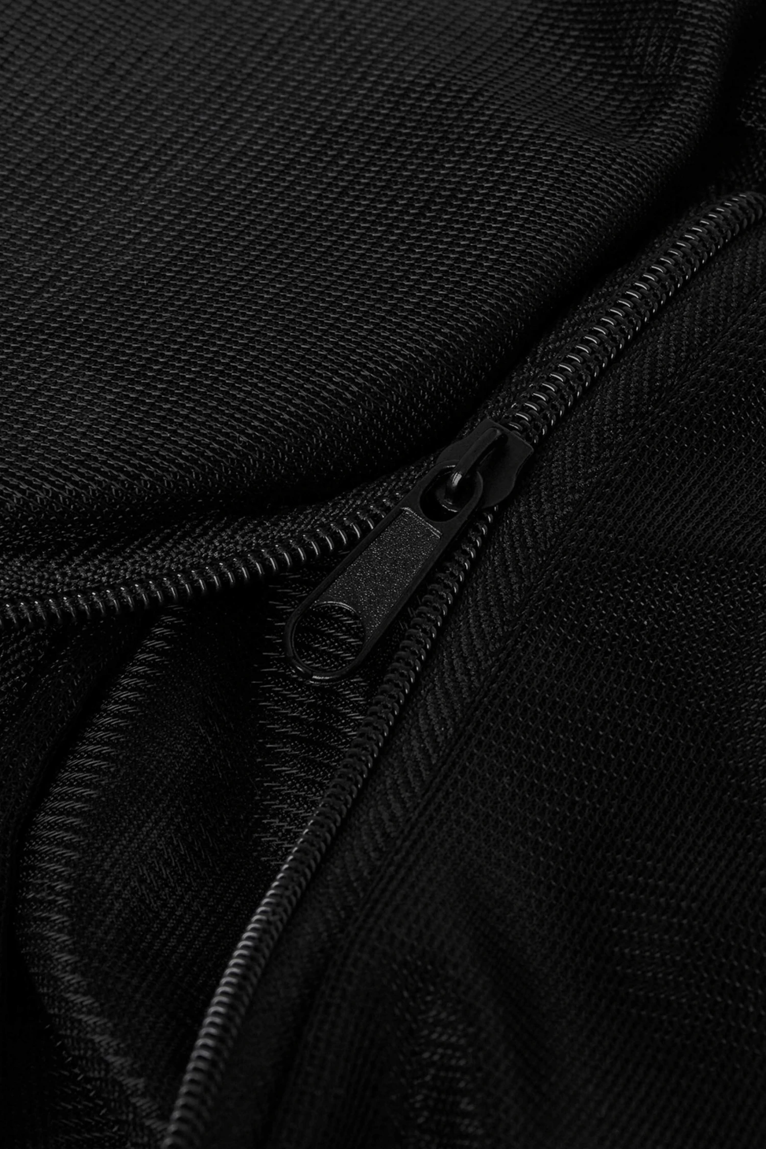 Maison Close Lingerie Washing Bag – Round - Black 5 Maison Close Lingerie Washing Bag – Round - Black