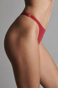 Maison Close Mini Thong - Tapage Nocturne - Red