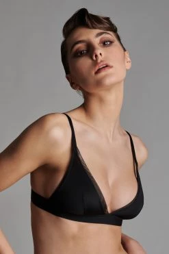 Maison Close Triangle Bra - Madame RĂȘve - Black